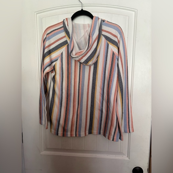 Roxy Women’s Wild‎ and Free Surf Hoodie Striped Hoodie Size Small - Picture 10 of 10